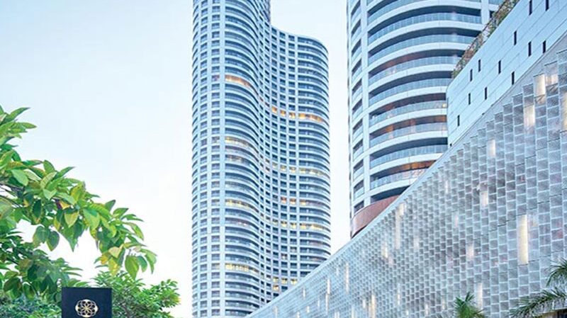 World View Mumbai is residential and second tallest buildings in India. 