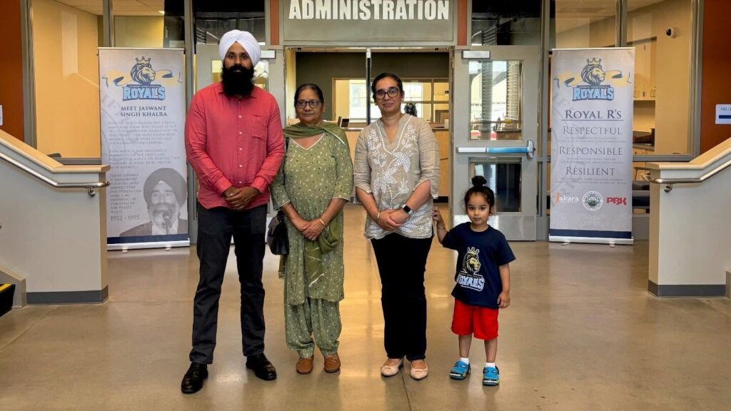 Jaswant Singh Khalra son Jaswant Singh Khalra photo with family.