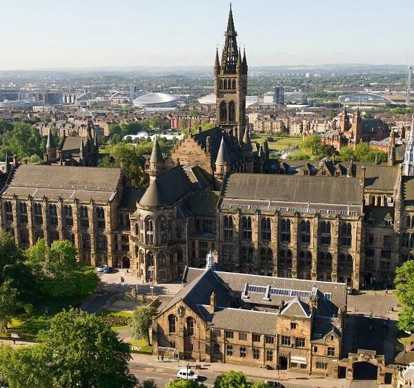 Five Reasons to Study at the University of Glasgow