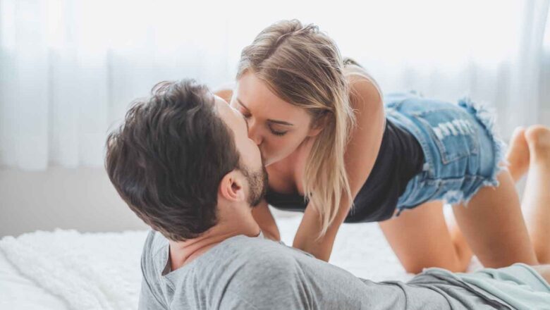 Does Kiss Burn Calories? 5 Amazing Benefits of Kissing