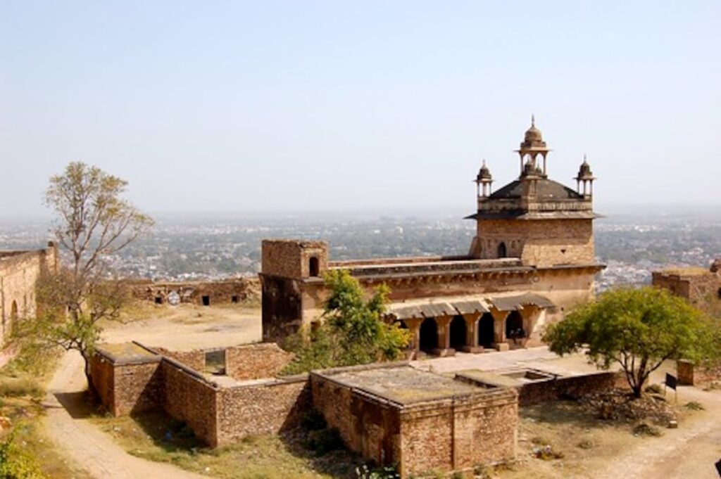 Gujari Mahal Gwalior famous places