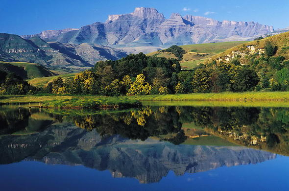 The Drakensberg mountain tourist 