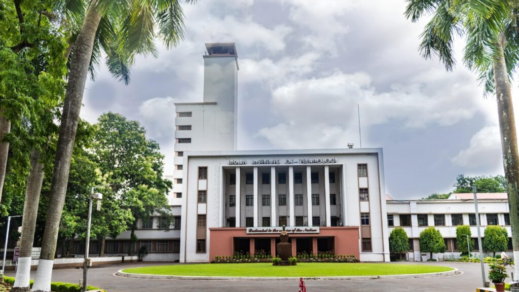 IIT Kharagpur architecture courses