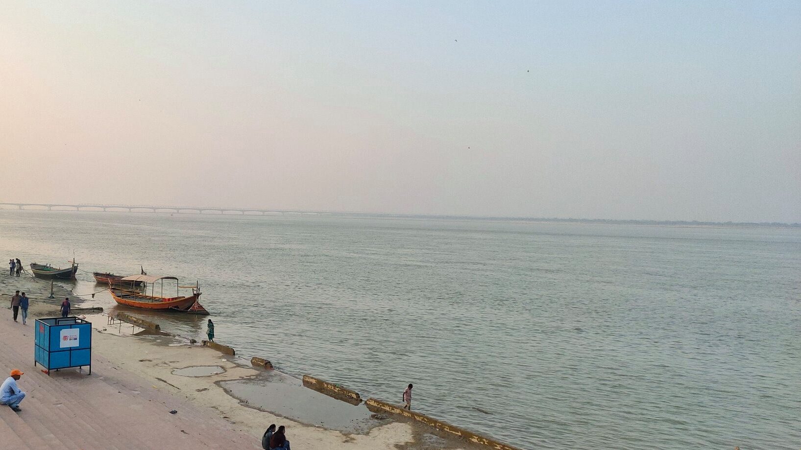 Kangan Ghat is one of the most popular Ganga Ghats in Patna.