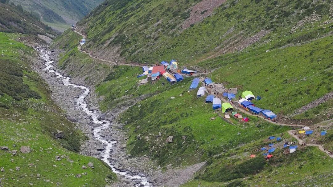 Manimahesh Yatra 2023 date is from 06.09.2023 to 23.09.2023.