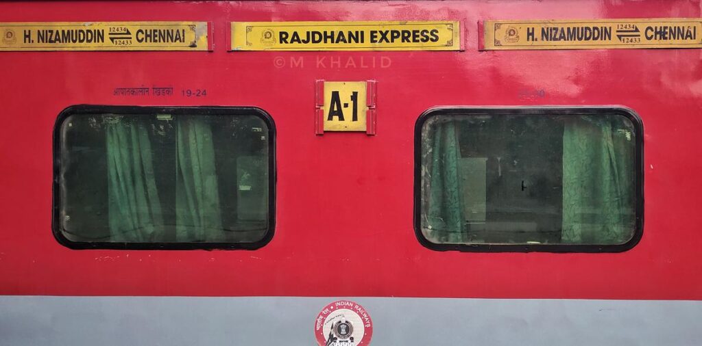 Hazrat Nizamuddin Chennai Rajdhani Express is one of the fastest Delhi to Tamil Nadu trains.