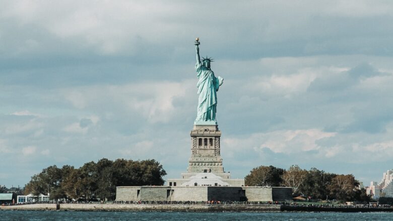 Unforgettable Adventures: Discover the Top 10 Places to Visit in New York with Friends