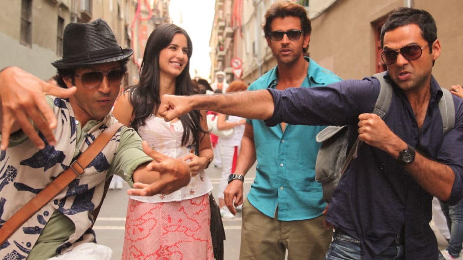 Zindagi Na Milegi Dobara is one of the best Bollywood movies to watch with family. 